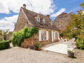 Heritage Cottage with Pool in BadefolddAns